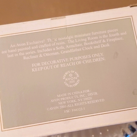 Avon Fine Collectibles Victorian Miniature Living Room Furniture  - 6 Pieces - Picture 14 of 14